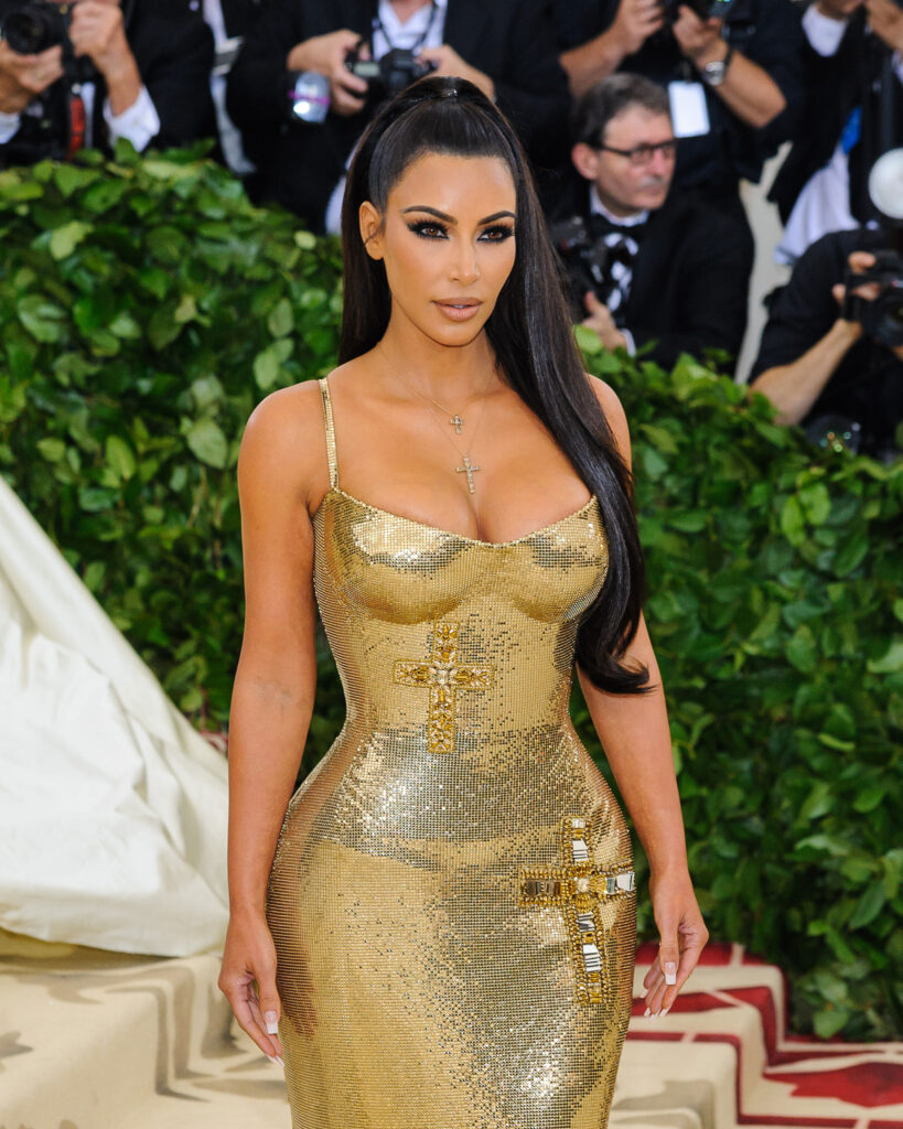 Many Popular Brands Kim Kardashian Y2k Ultra Collectible Magazines