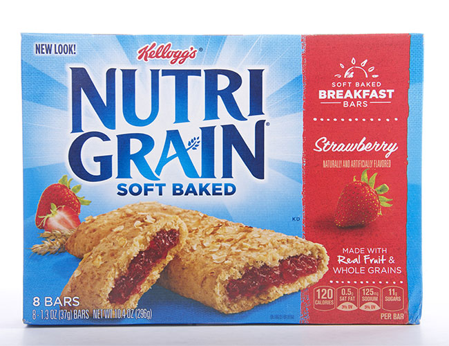 box of strawberry nutrigrain bars