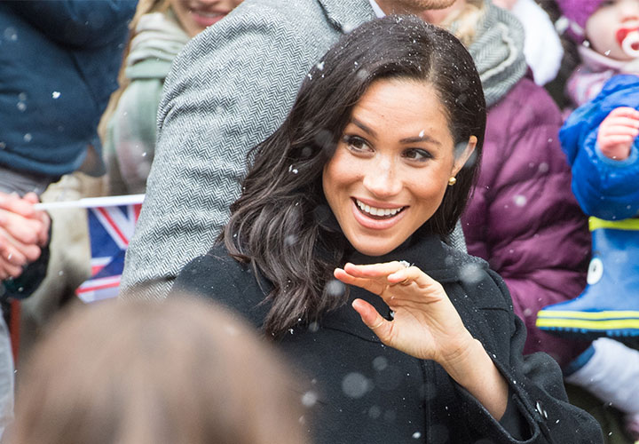 meghan markle waving bristol old vic uk