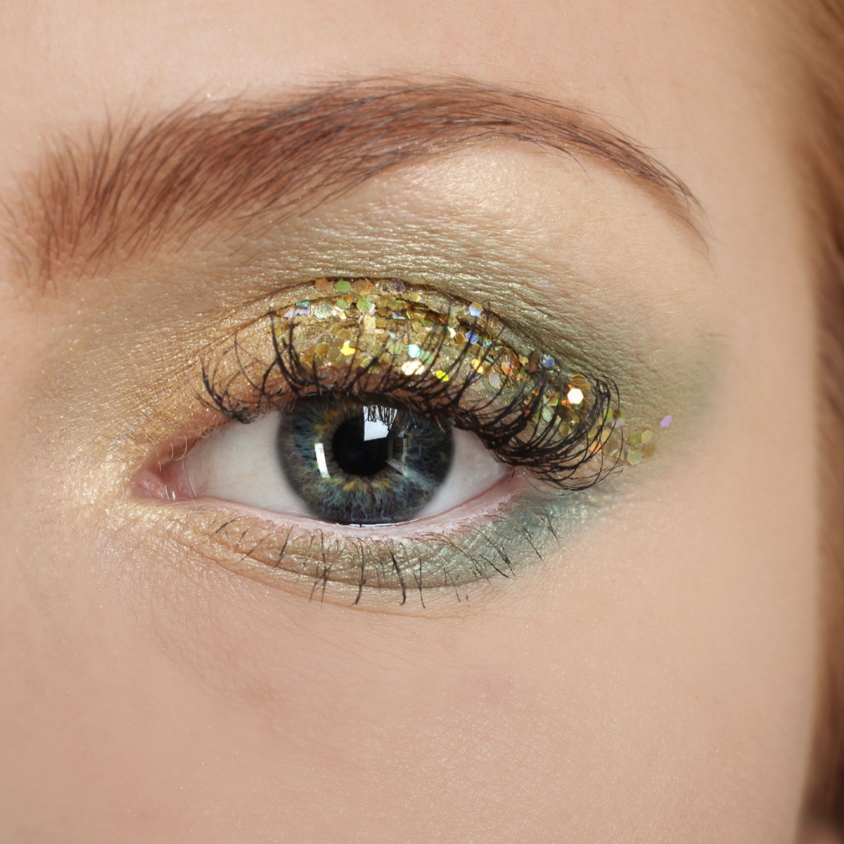 How glitter eye makeup can look incredible on mature women