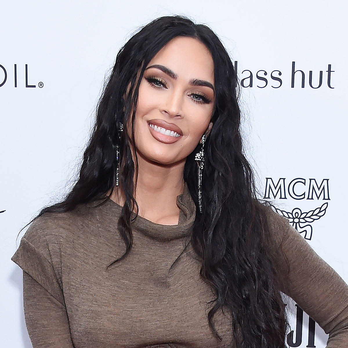 Megan Fox Creampie Porn - Megan Fox Just Paired A Sparkly Corset Top With Baggy Jeans And We're  Living For It - SHEfinds