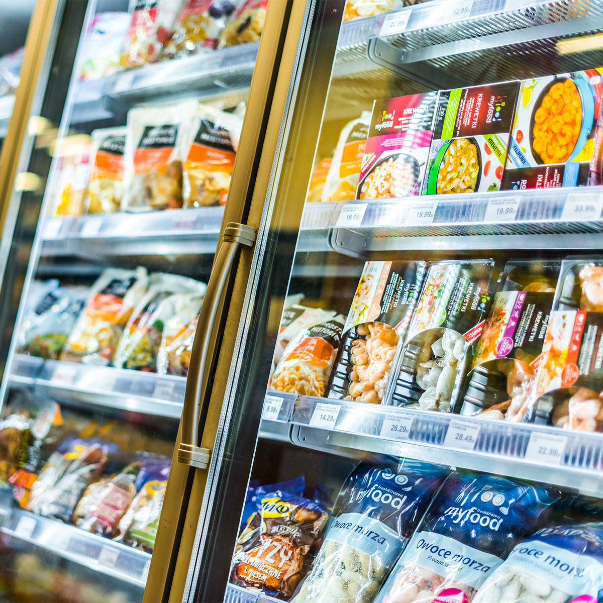 frozen food aisle at grocery aisle