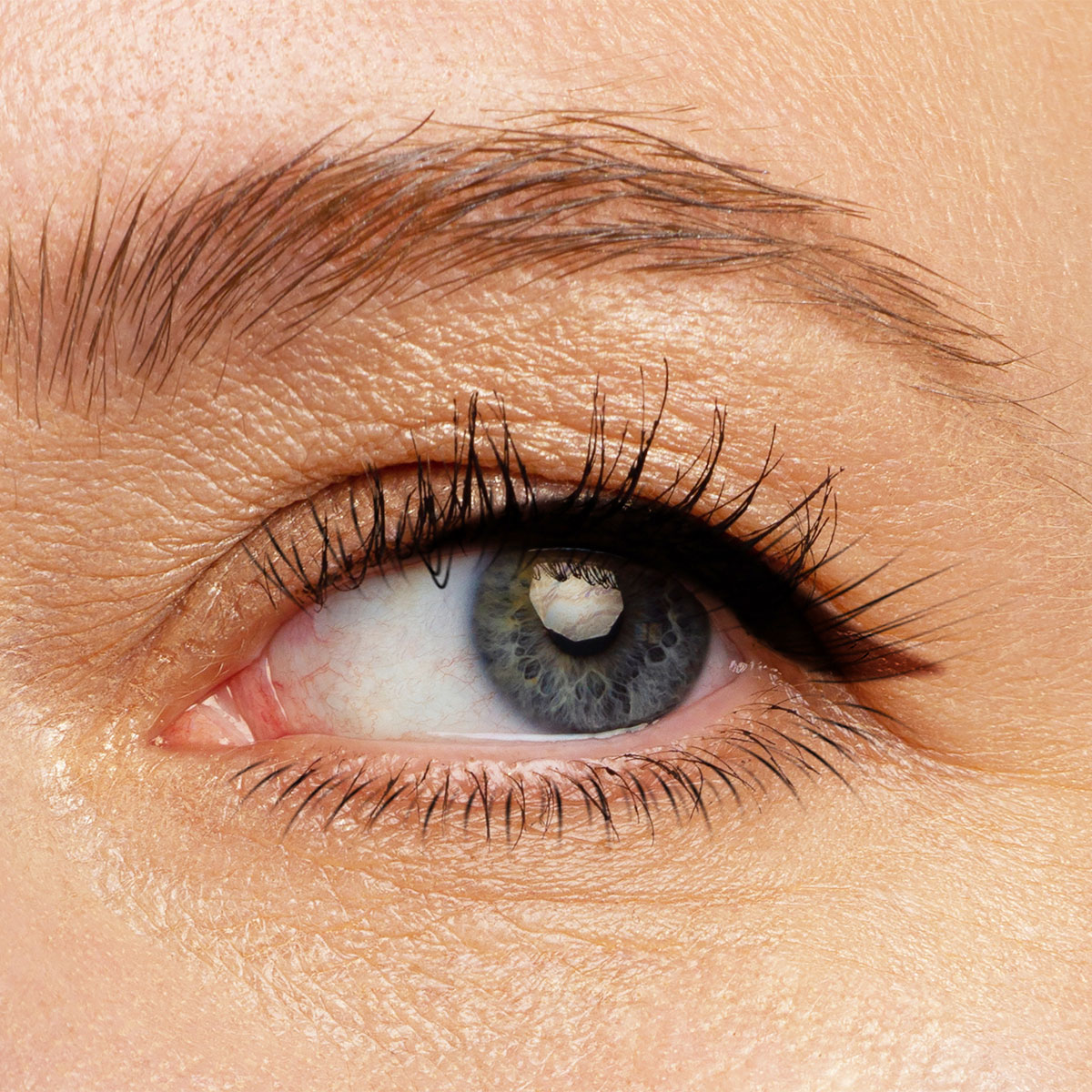 The Surprising Winged Eyeliner Trick Women Over 40 Should Try