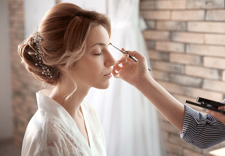 makeup-artist-bride