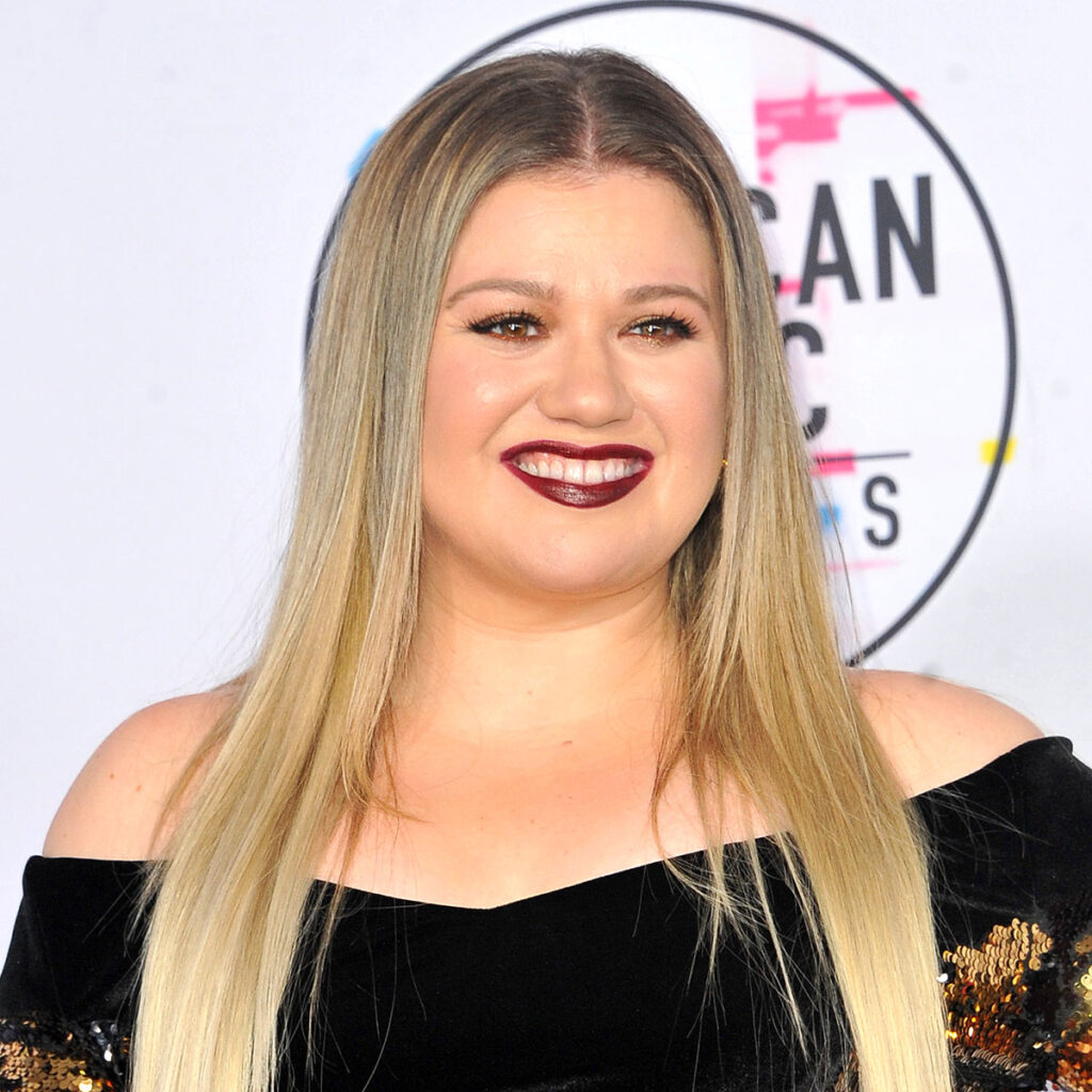 NFL Honors awards show to be hosted by Kelly Clarkson