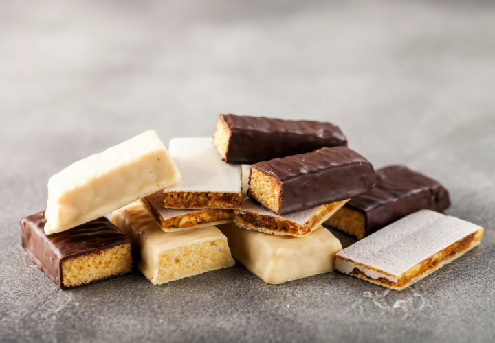 Protein bars on a gray background