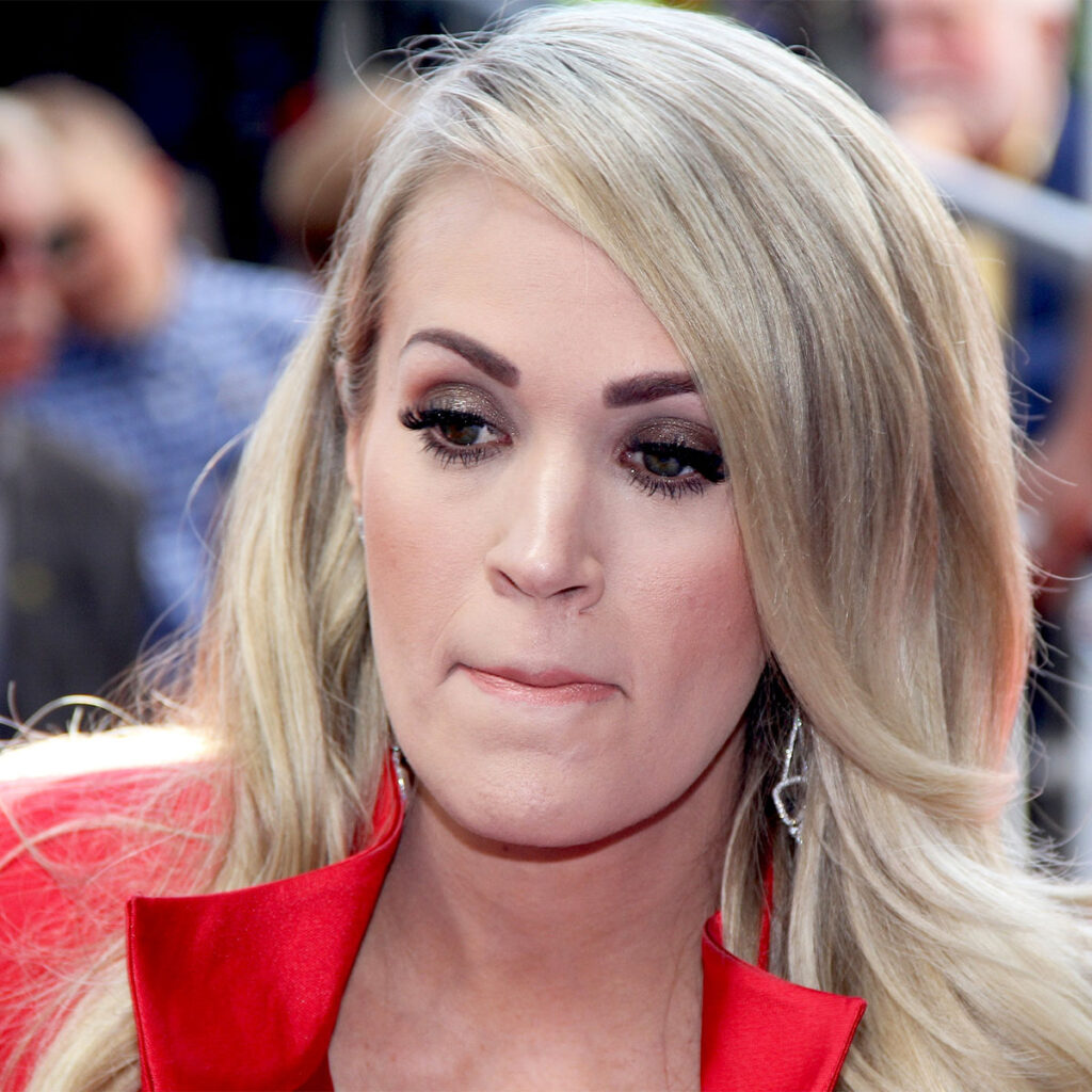 Carrie Underwood's Grammys red carpet look has fans mistaking her