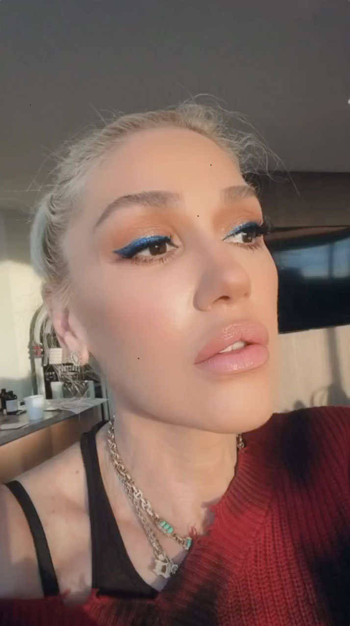 Gwen Stefani Instagram reel blue eyeliner closeup