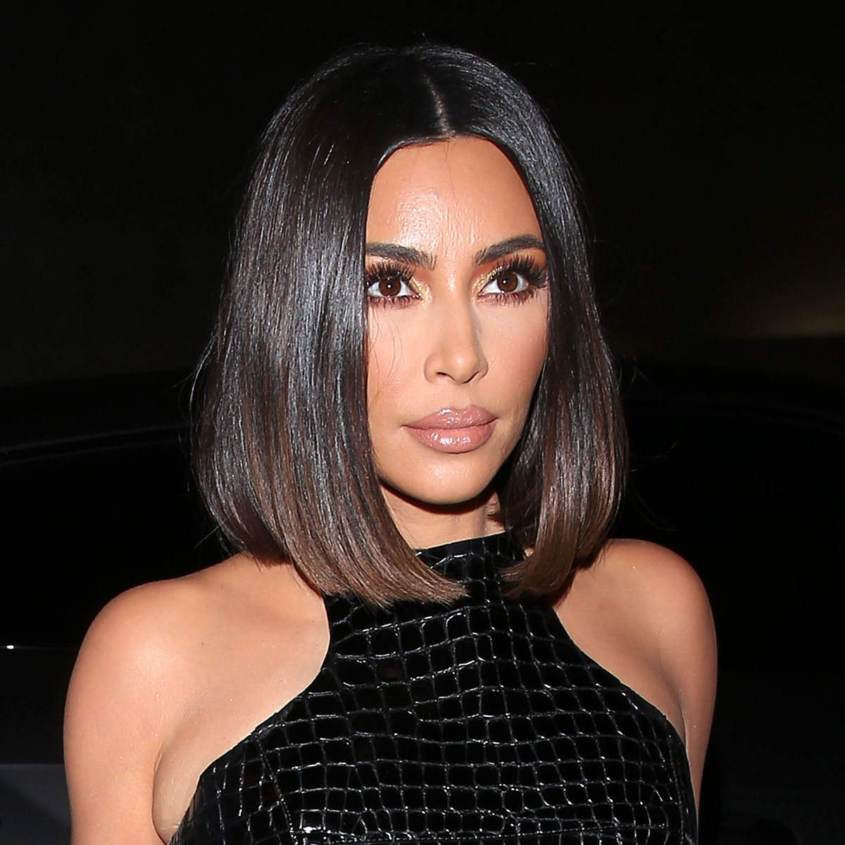 Kim Kardashian Proves She's The Queen Of Sultry Loungewear And Shows Off Her  Tiny Waist In A Sheer White Cropped Tank And Fiery Red Sweatpants - SHEfinds