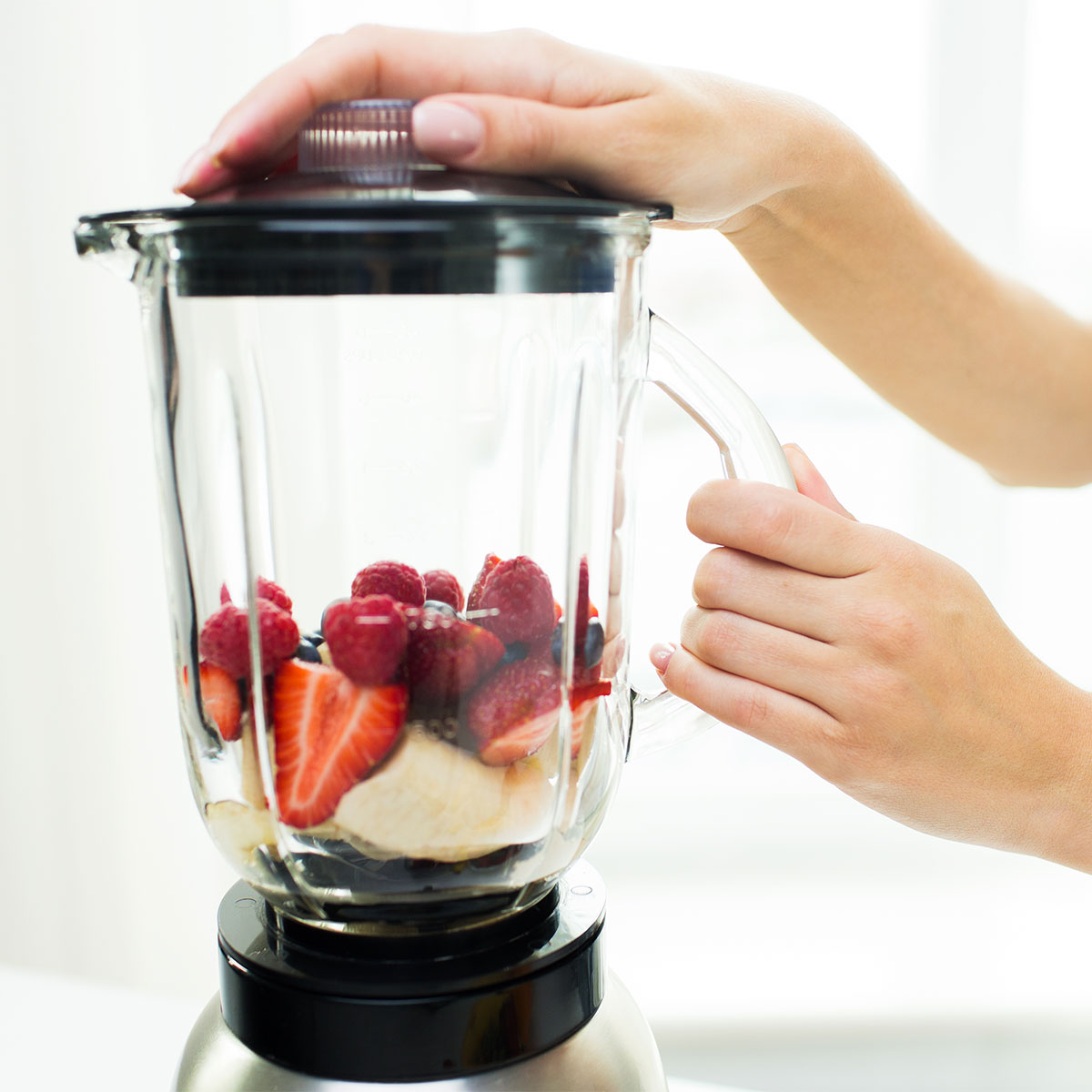 Foods You Should Avoid Putting In Your Blender