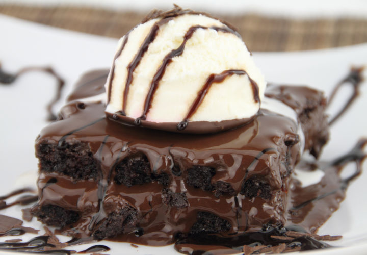 Chocolate cake with ice cream