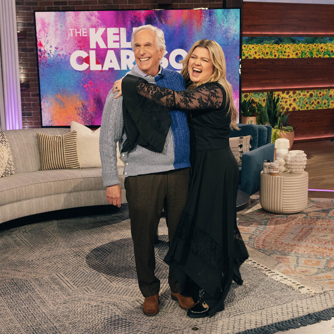 Kelly Clarkson sheer black lace dress The Kelly Clarkson Show