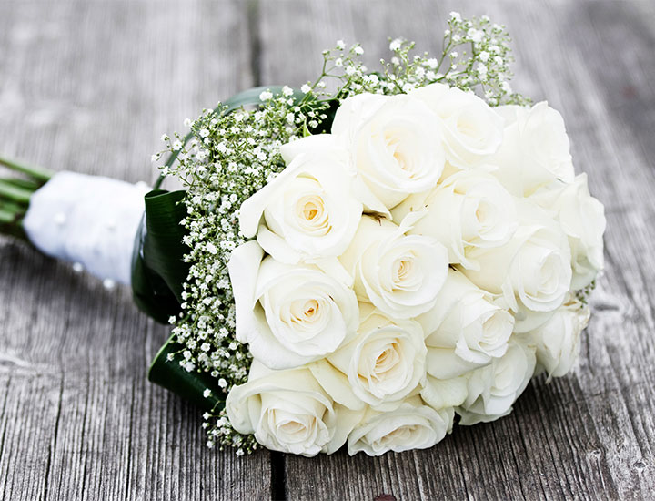 All-white wedding bouquet