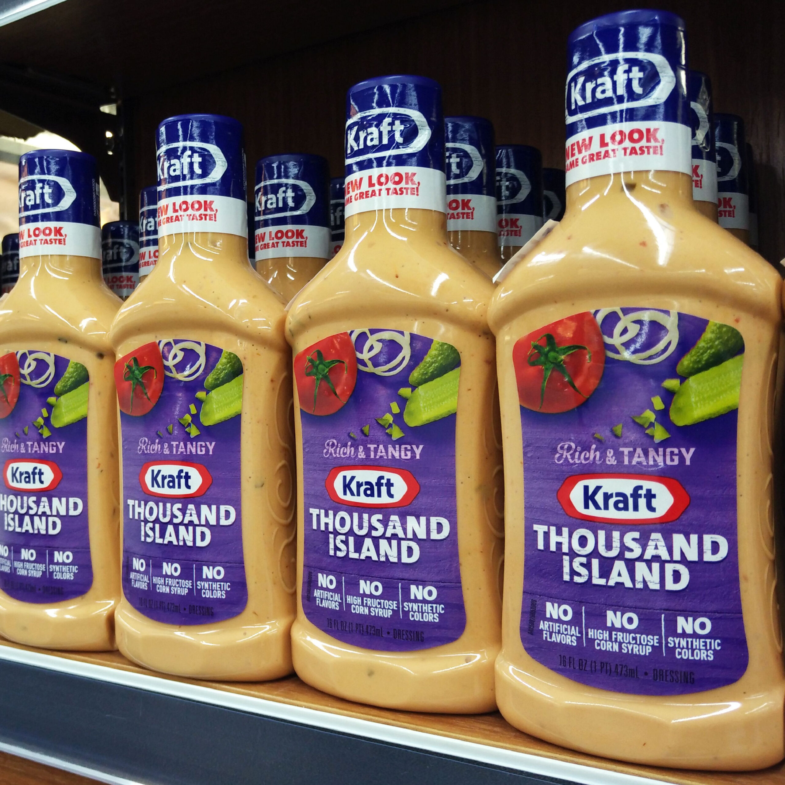 thousand island dressing on store shelves