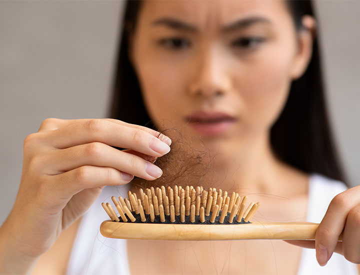 woman-hair-loss