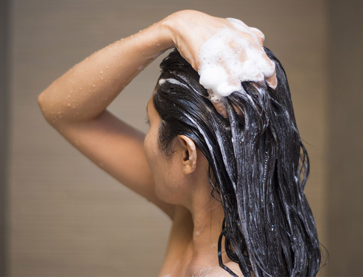 woman-shampooing-her-hair