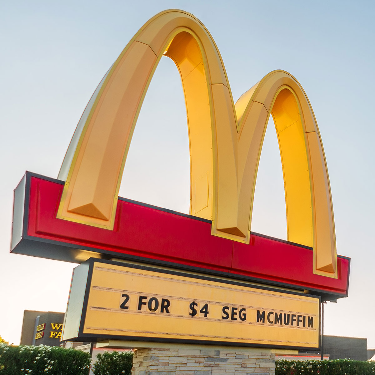 mcdonalds yellow golden arch sign outside