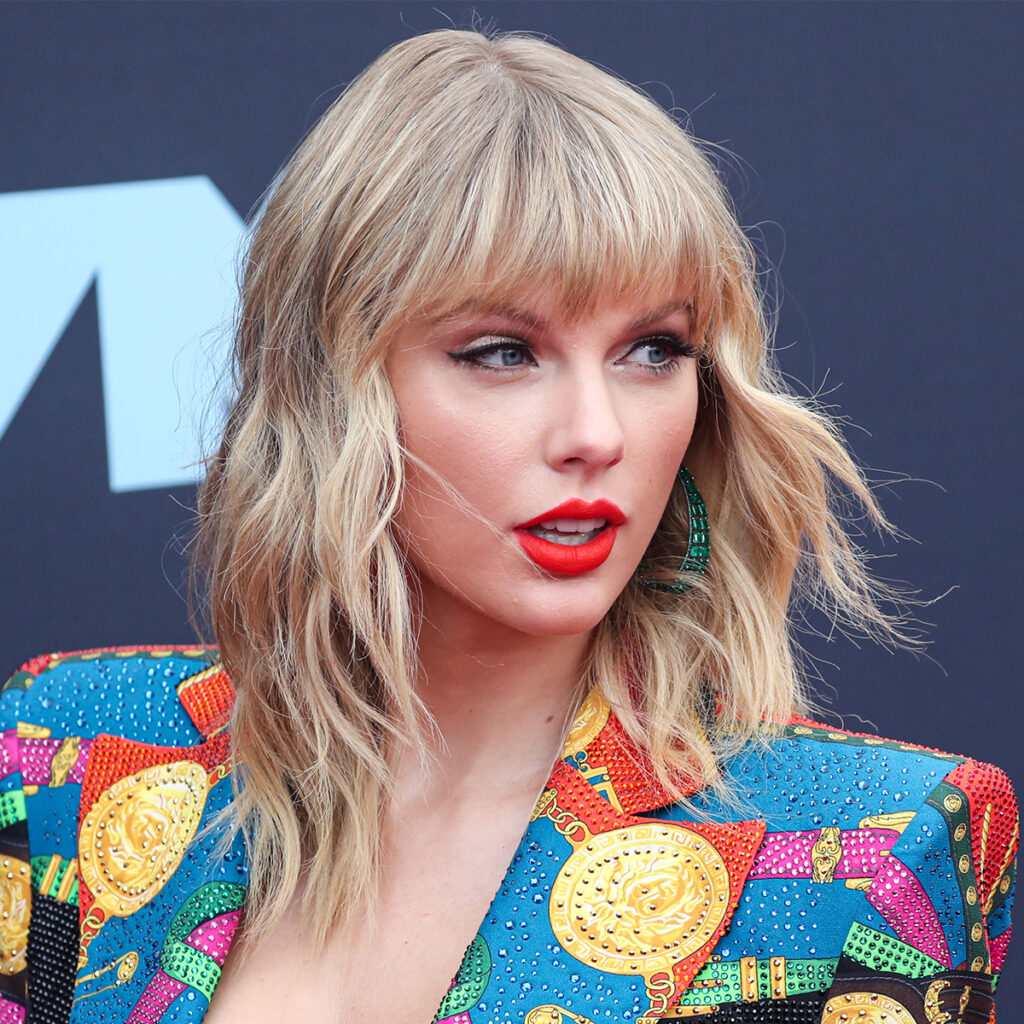 https://www.shefinds.com/files/2023/06/Taylor-Swift-2019-V-MA-1024x1024.jpg