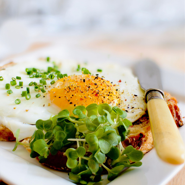 egg whites greens breakfast knife white plate meal