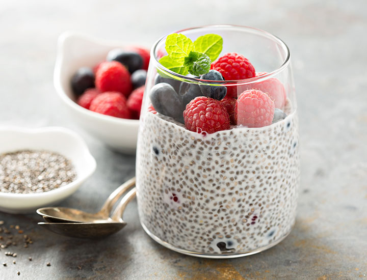 Mixed berry chia pudding