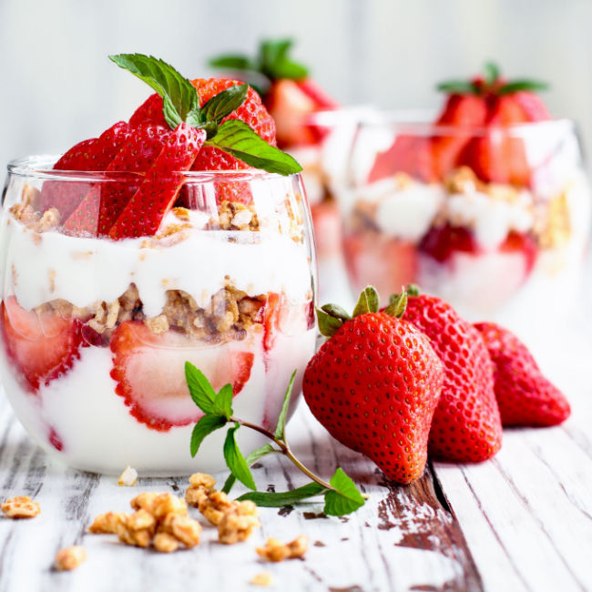 strawberry parfaits