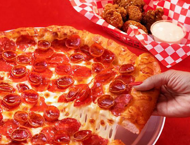 pizza hut hot honey pizza and wings