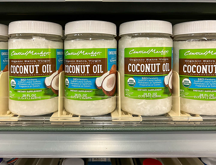 jars of organic coconut oil