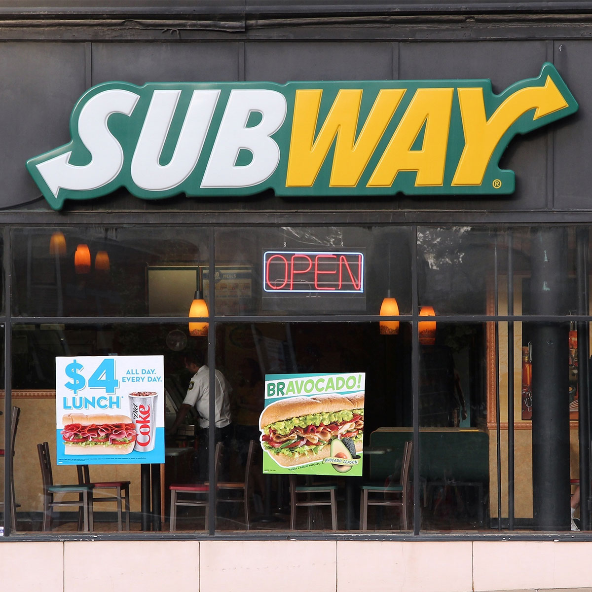 Subway Debuts New Deli Heroes Featuring Freshly Sliced Meats