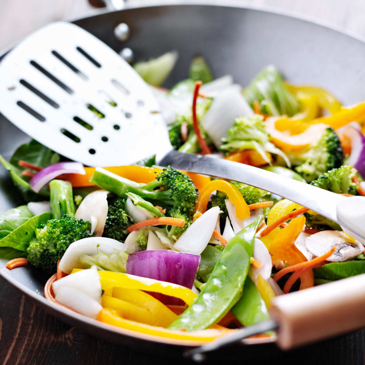 pan of stir fry vegetables