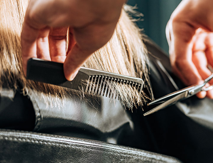 woman-getting-haircut