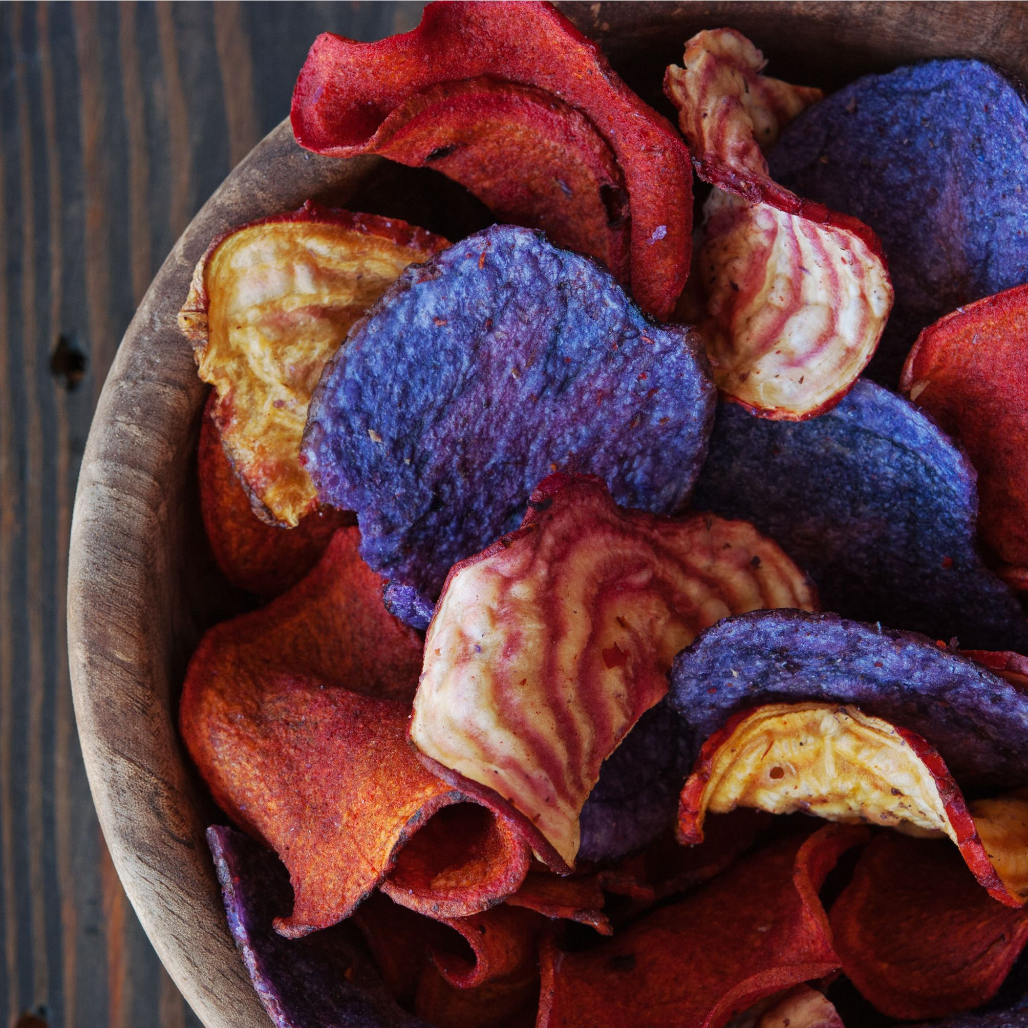 multicolored veggie chips