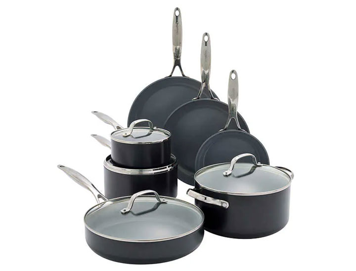 https://www.shefinds.com/files/2023/09/Costco-GreenPan-Valencia-Pro-Ceramic-11-piece-Cookware-Set-1.jpg