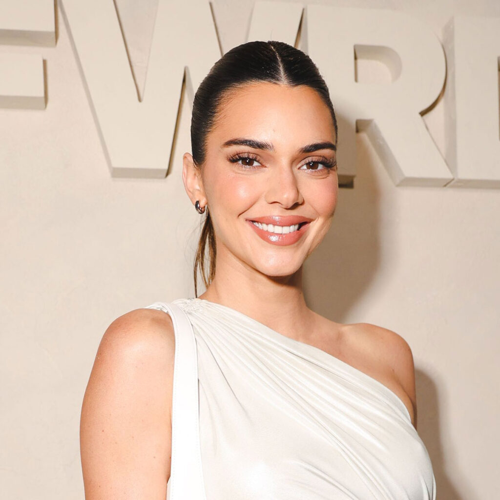 Kendall Jenner Wore the Most Unexpectedly Tame Outfit During a Date Night  With Bad Bunny