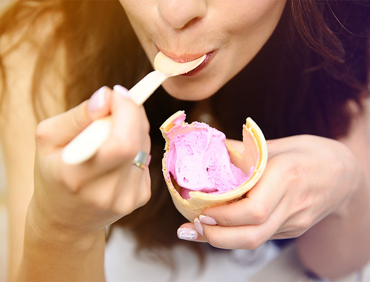 woman-eating-ice-cream