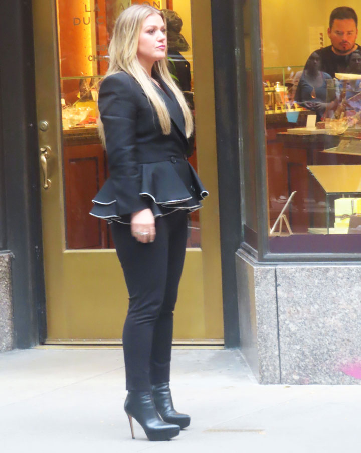 Kelly Clarkson black peplum top filming New York