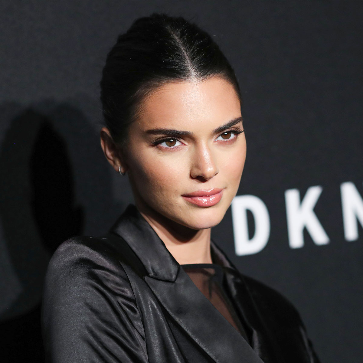 Kendall Jenner flaunts her incredible physique as she steps out in