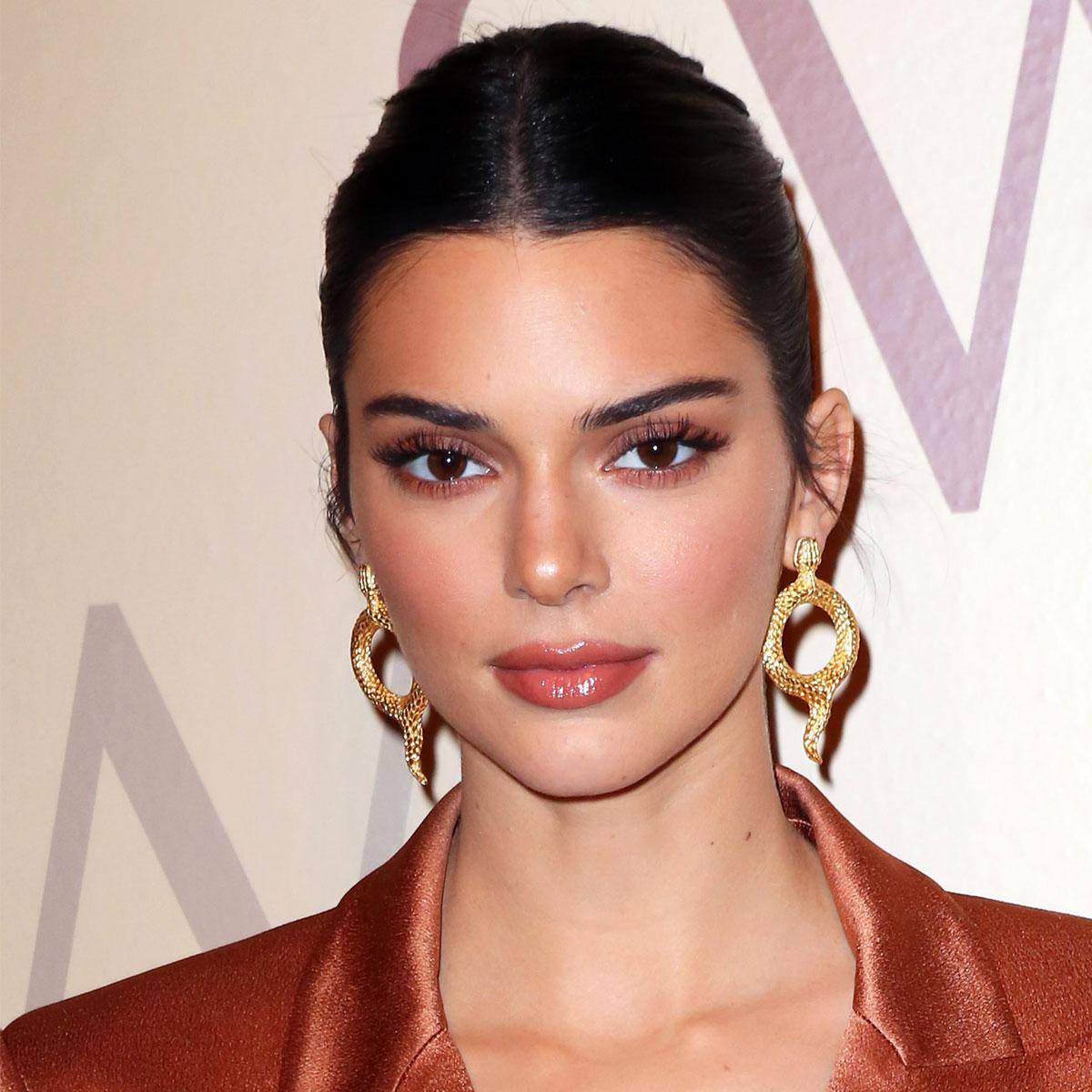 Kendall Jenner Wore a Pink Gown That Turned Into a Minidress