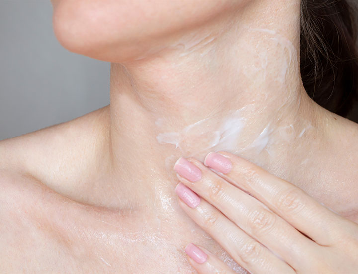 woman-neck-cream