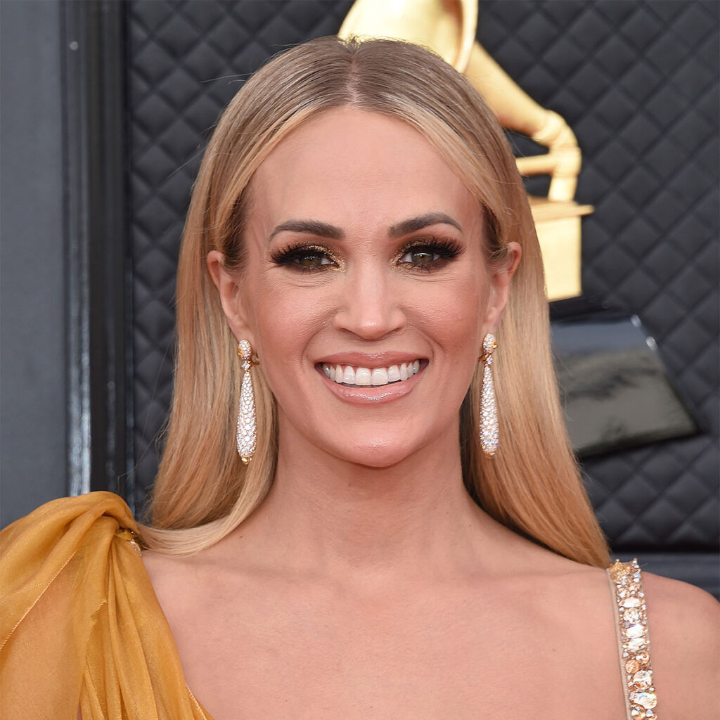 Carrie Underwood and Her Stylist Dish on Her Updated Las Vegas
