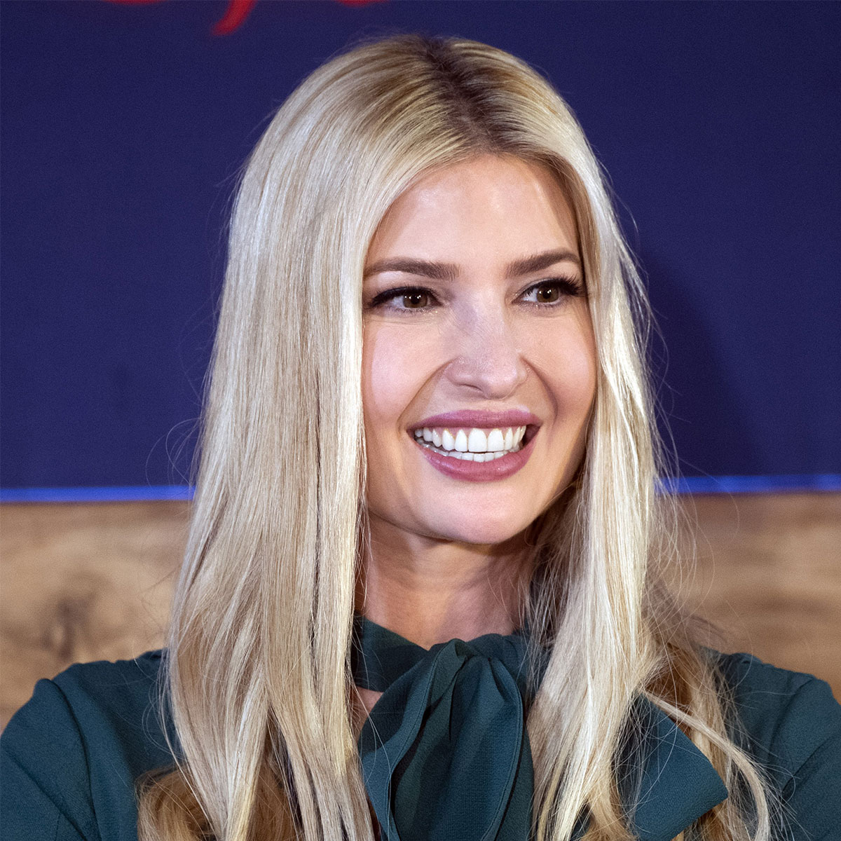 交換無料 IVANKA TRUMP ワンピース - ワンピース