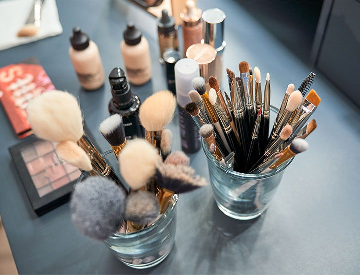 makeup-brushes