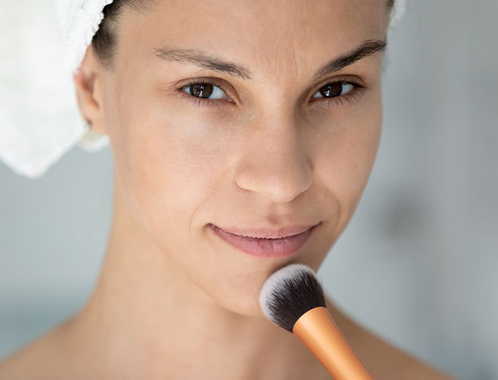 woman-makeup-brush