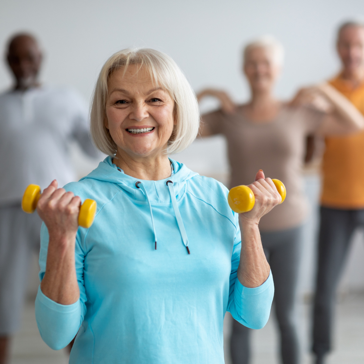 woman lifting weights