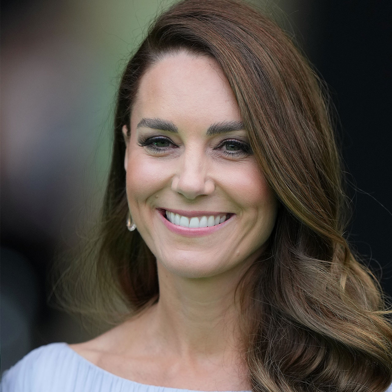 Kate Middleton Is Addicted To Barbiecore: Hot Pink Dresses, Rosy Suits ...