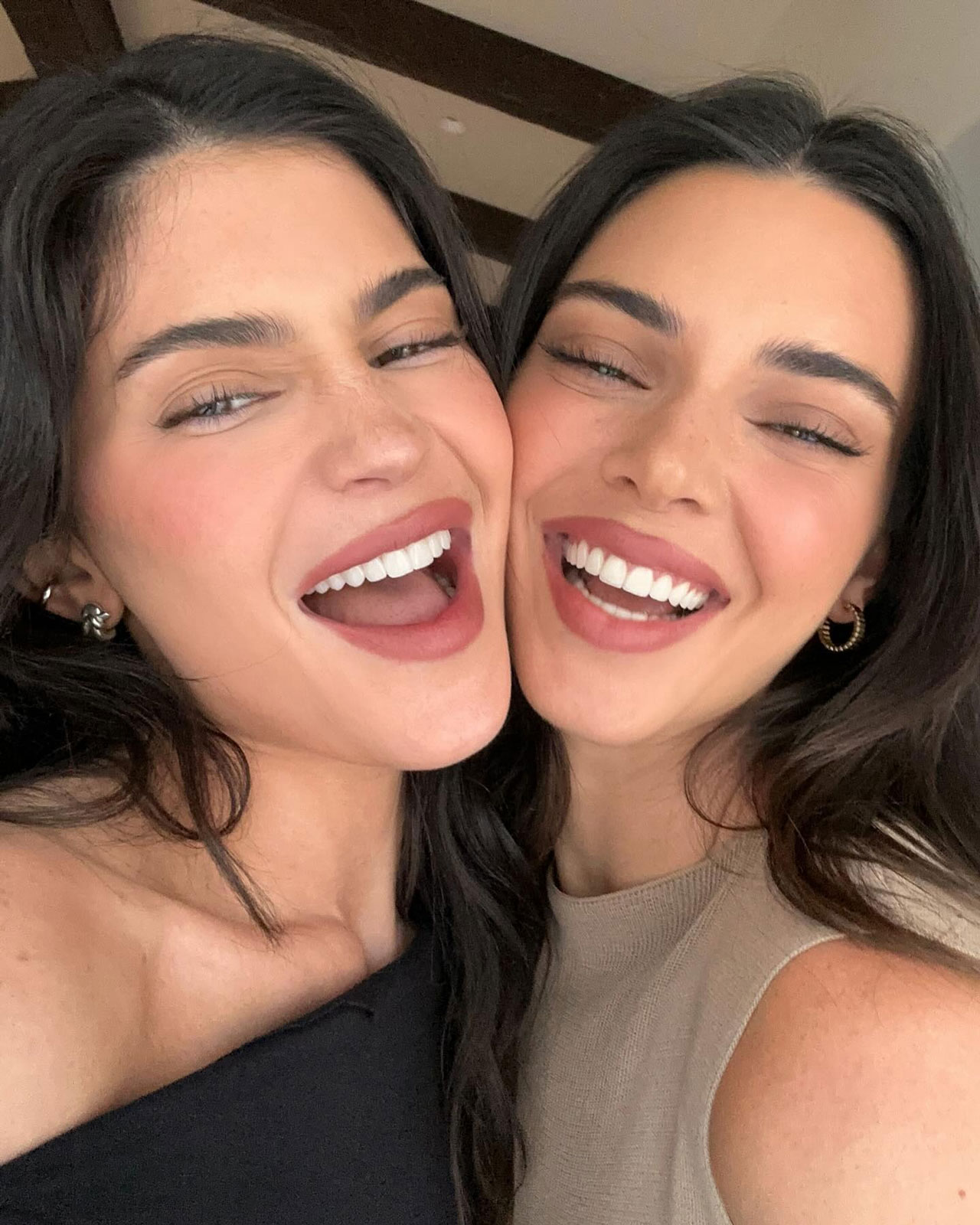 Fans Think Kylie And Kendall Jenner Are Looking More Alike After Their  Recent Selfie: 'Same Fillers, Same Botox' - SHEfinds