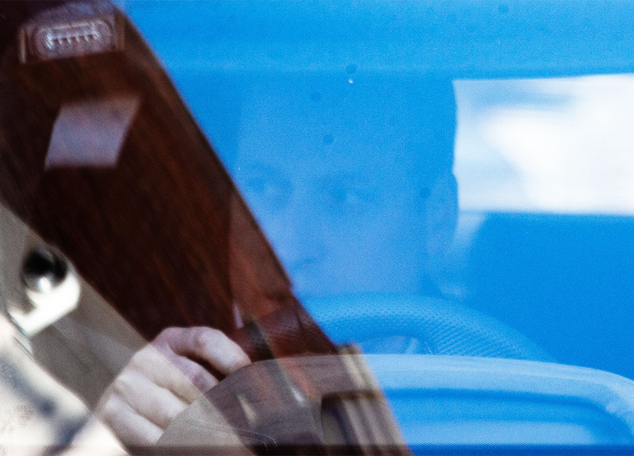 Prince William leaves London Clinic after visiting Kate Middleton