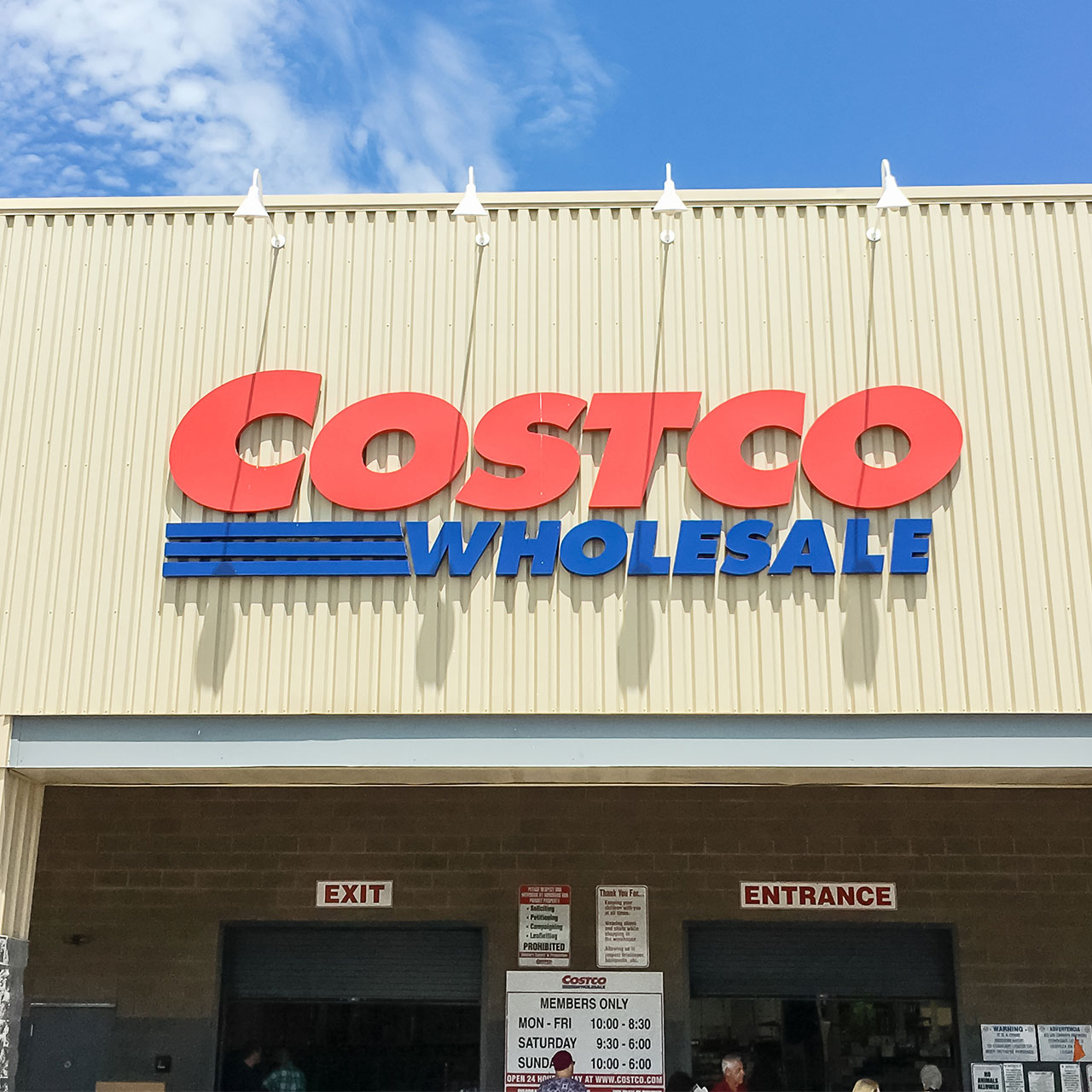 costco storefront