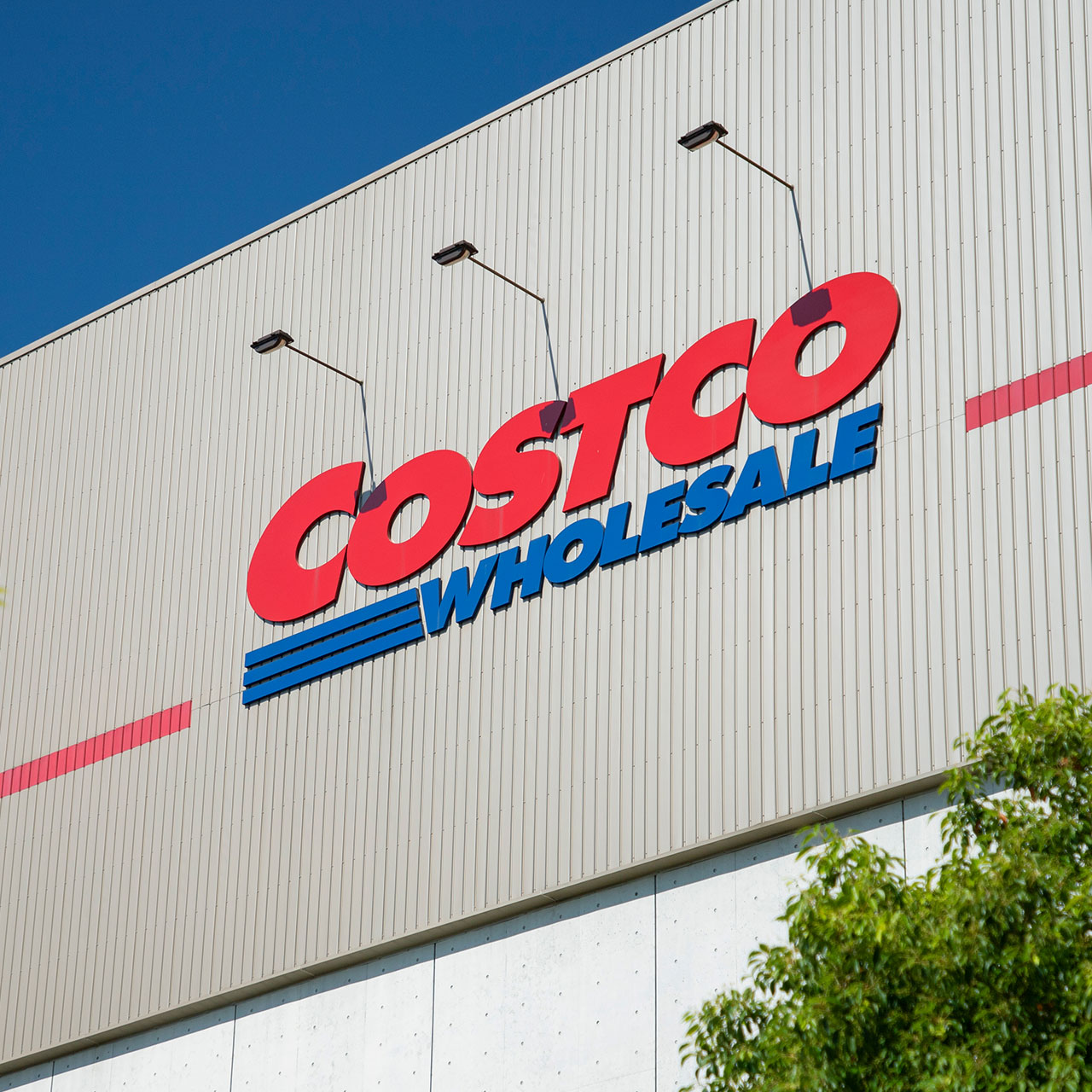 I'm a Costco Superfan: These Are the 7 Highest-Quality Kirkland Clothing  Items