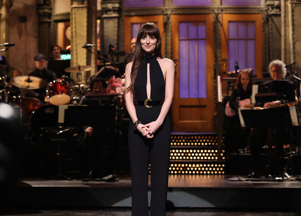 dakota johnson snl monologue