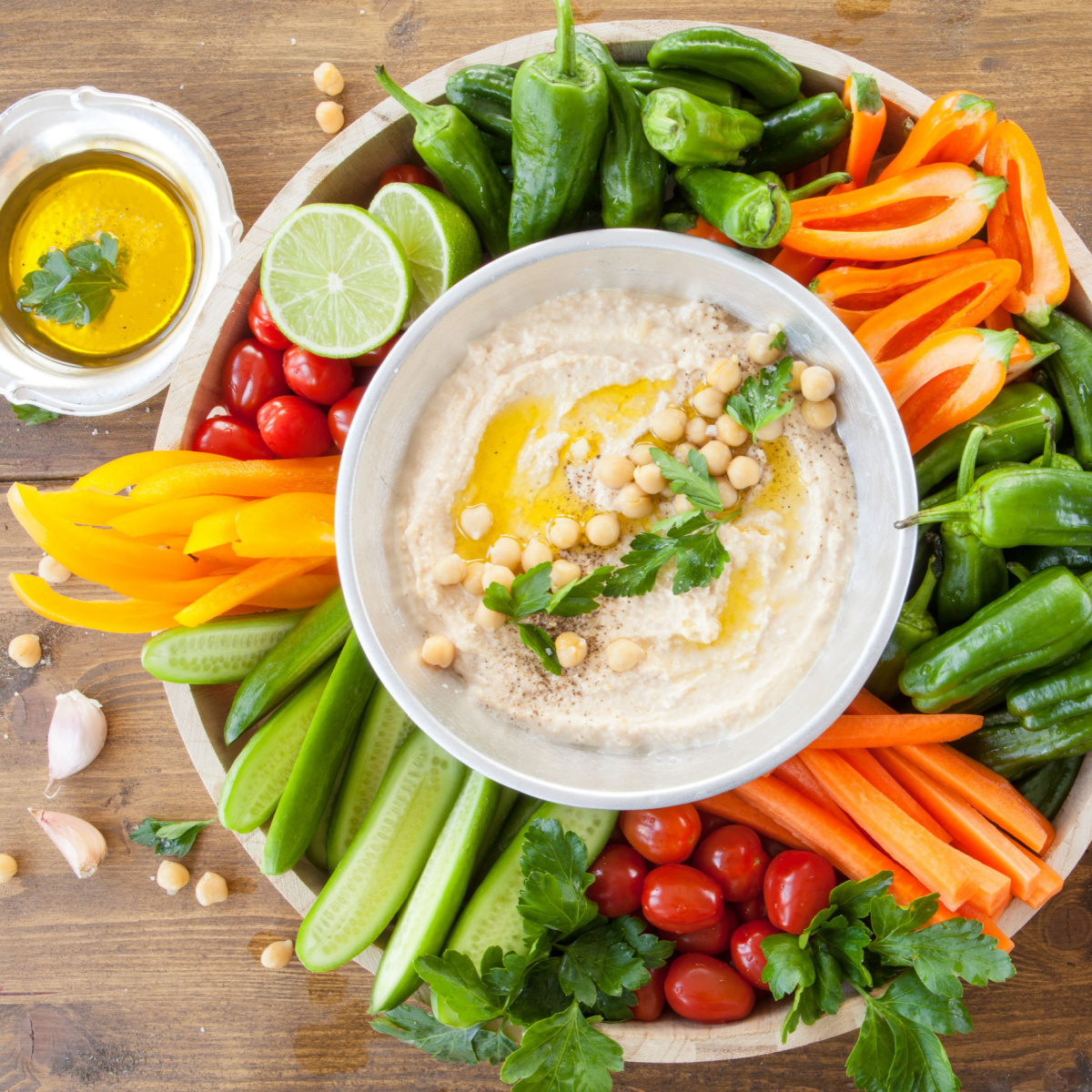 hummus with vegetables